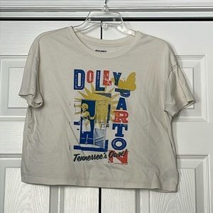 Ultra cool 😎 Old Navy crop tee. Dolly Parton Tennessee’s Own. Graphic. Small